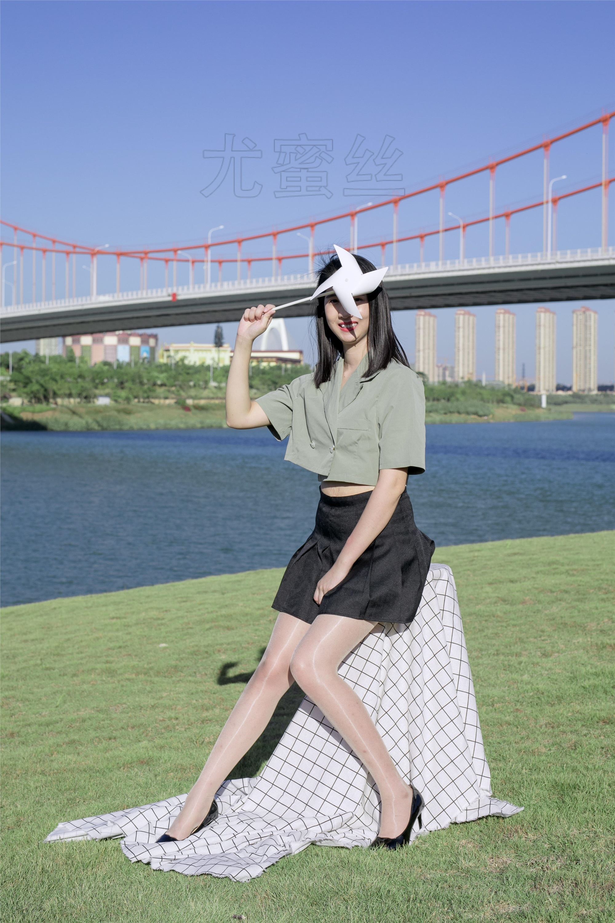 尤蜜丝 穿搭写真 NO.003